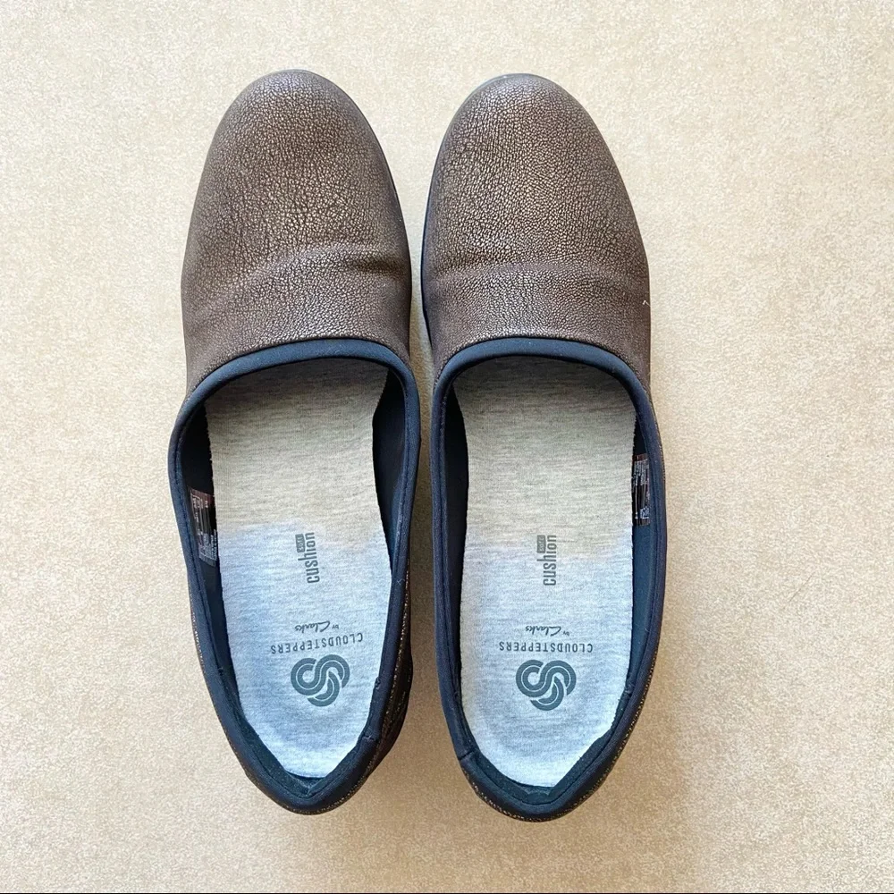 Clarks - Cloudstepper Heel Shoes - Bronze - Picture 3 of 7
